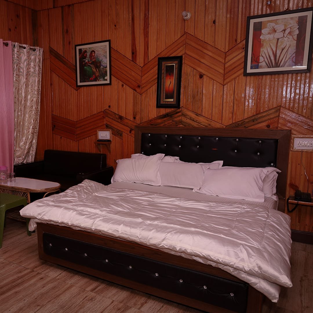 Double Deluxe - Main View